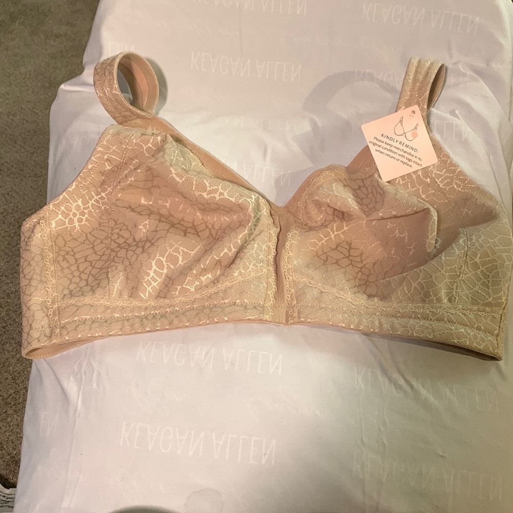Ladies beige bra